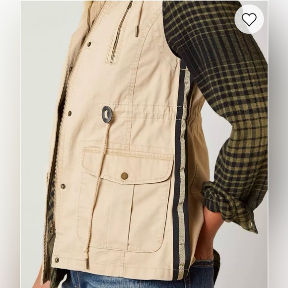 Daytrip Military Utility Tactical Vest - Picture 7 of 15